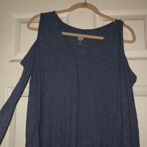 Off the shoulder, long sleeves